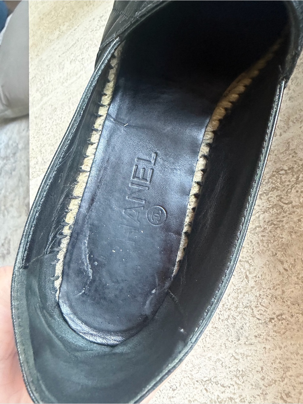 CHANEL Black Quilted Leather Espadrille Flats with CC Logo - Picture 2 of 16